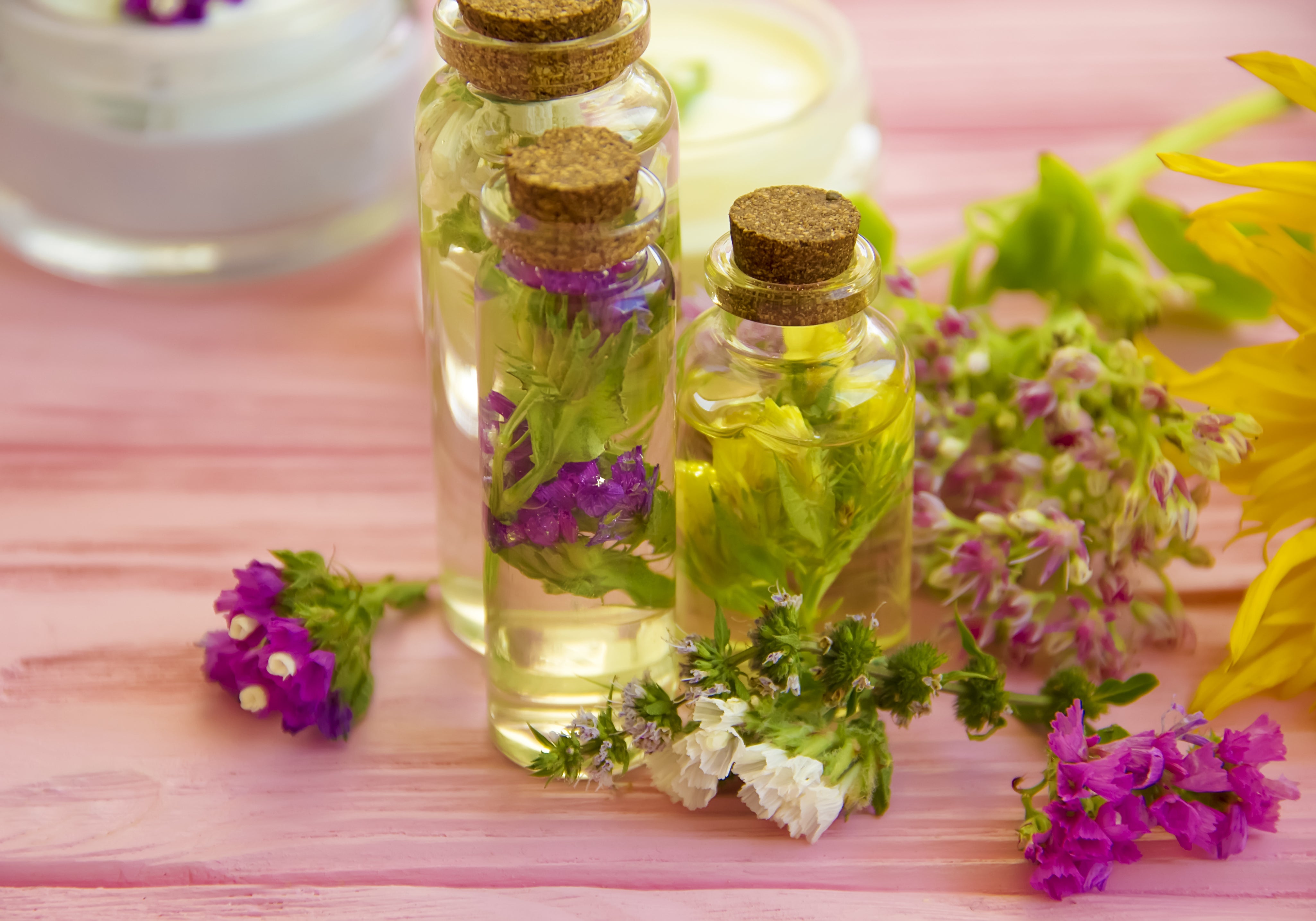 Aromatherapy & Essential Oils